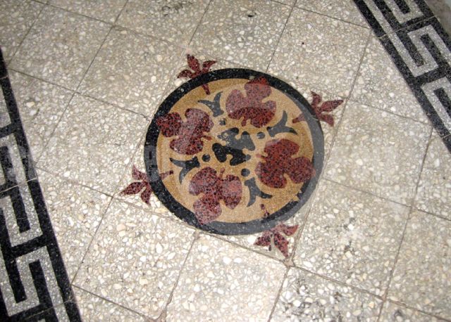 Wunderschöne Elemente im Treppenhaus