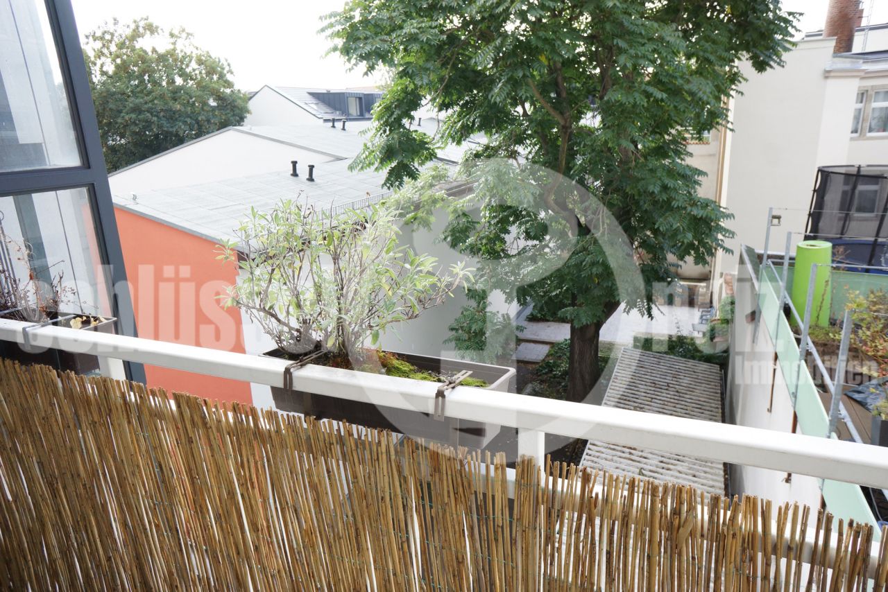 Balkon - Beispiel! Balkon - Beispiel!