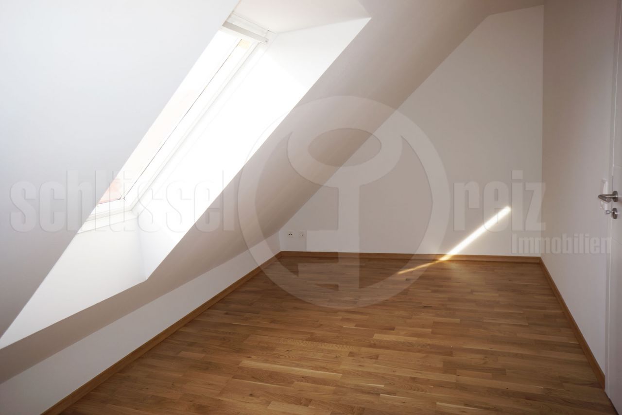 Kinderzimmer / Arbeitszimmer Kinderzimmer / Arbeitszimmer