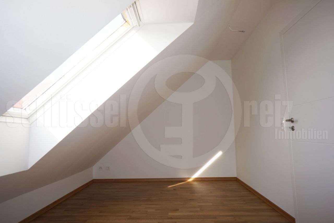 Kinderzimmer / Arbeitszimmer Kinderzimmer / Arbeitszimmer