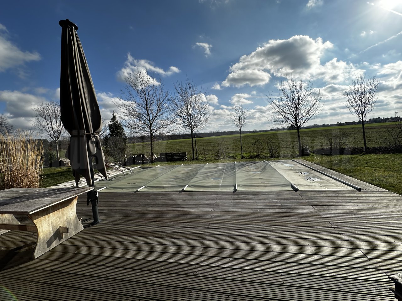 Terrasse mit Pool
