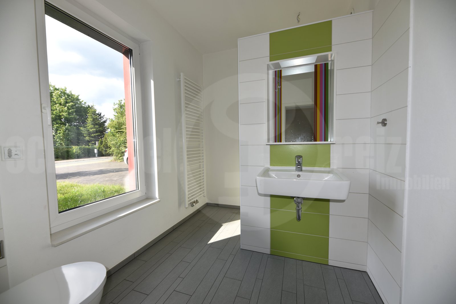 Duschbad EG