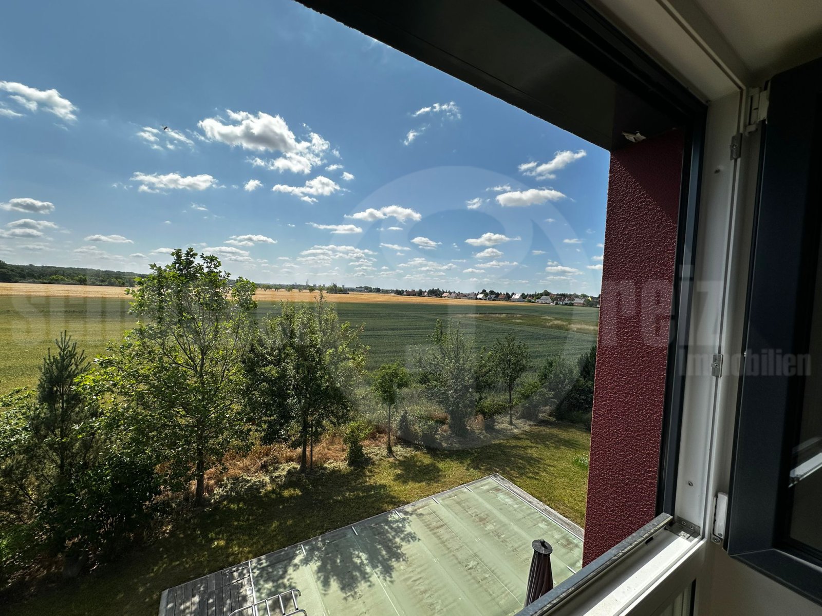 Ausblick von Zimmer 7 im DG
