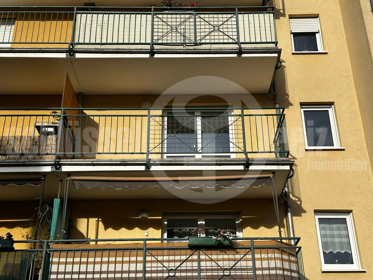 Sonnenbalkon (Ausrichtung Westen)