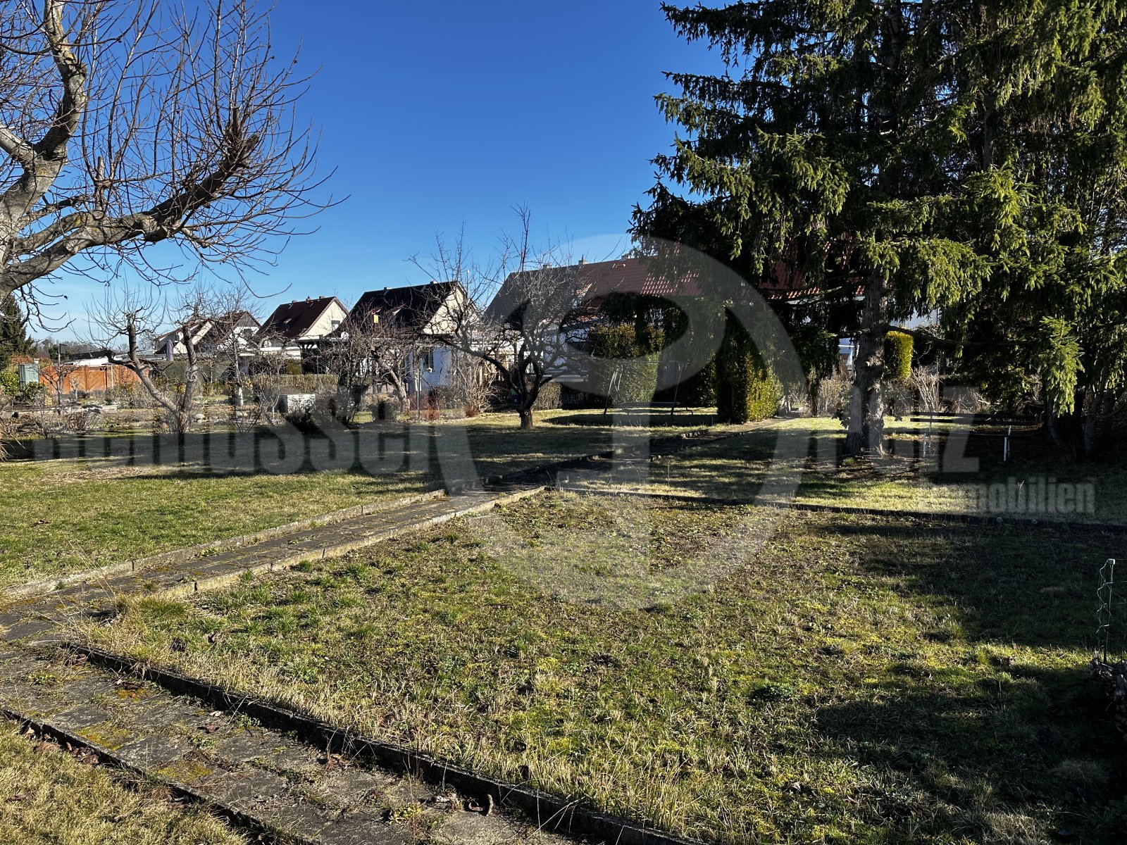 Grundstück / Garten