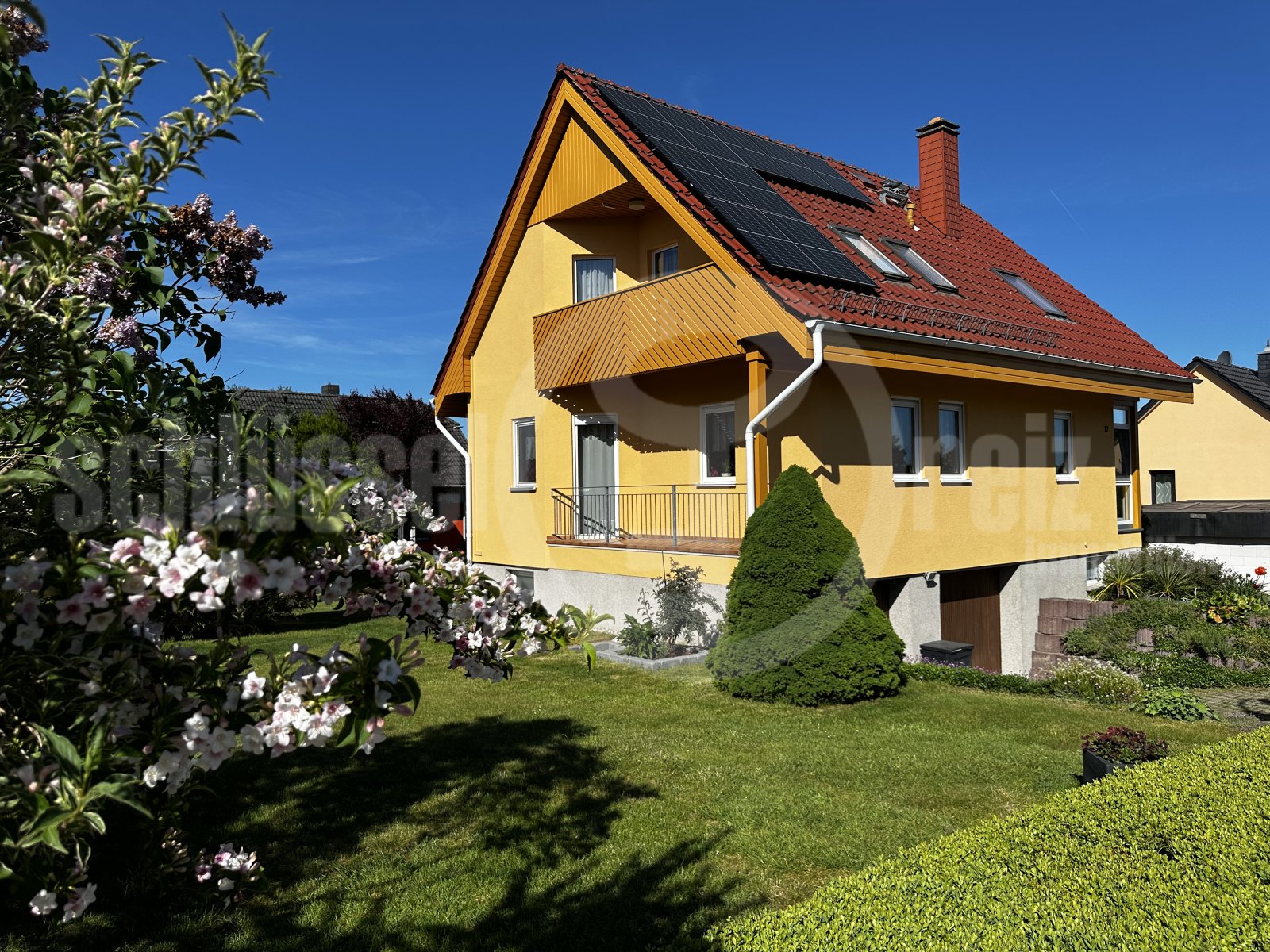 Lichtenberg: *Modernes Einfamilienhaus mit zukunftsweisender Technik: Wärmepumpe, Solaranlage, Wallbox – Komfort und Naturidylle vor den Toren Dresdens!* Lichtenberg: *Modernes Einfamilienhaus mit zukunftsweisender Technik: Wärmepumpe, Solaranlage, Wallbox – Komfort und Naturidylle vor den Toren Dresdens!*