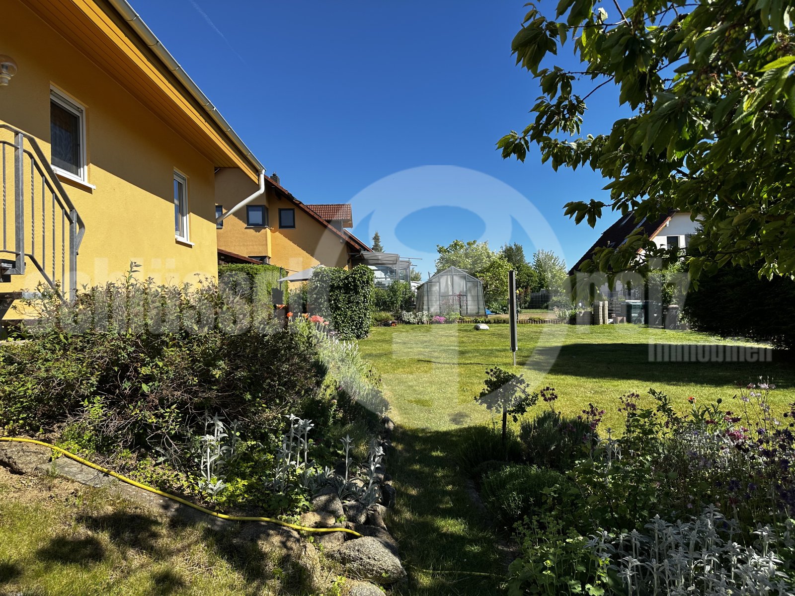 Einfach schön: naturnahes Gartenparadies Einfach schön: naturnahes Gartenparadies