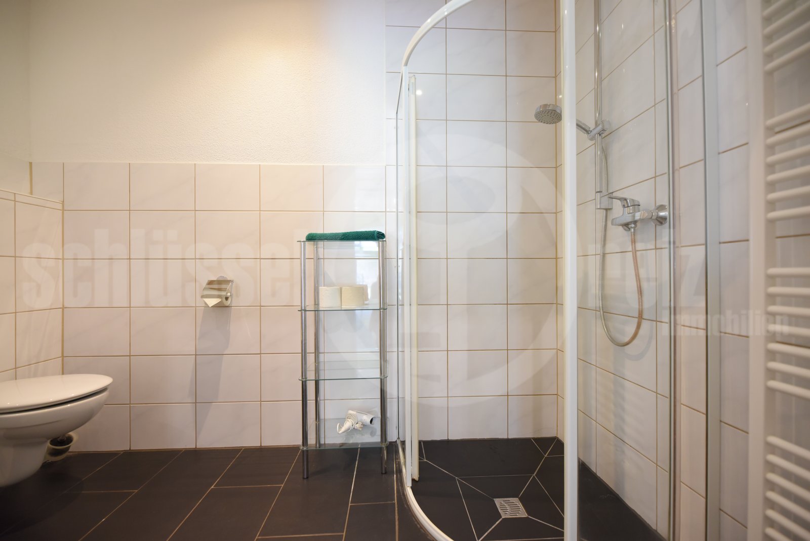 Duschbad - Ferienwohnung 4 Duschbad - Ferienwohnung 4