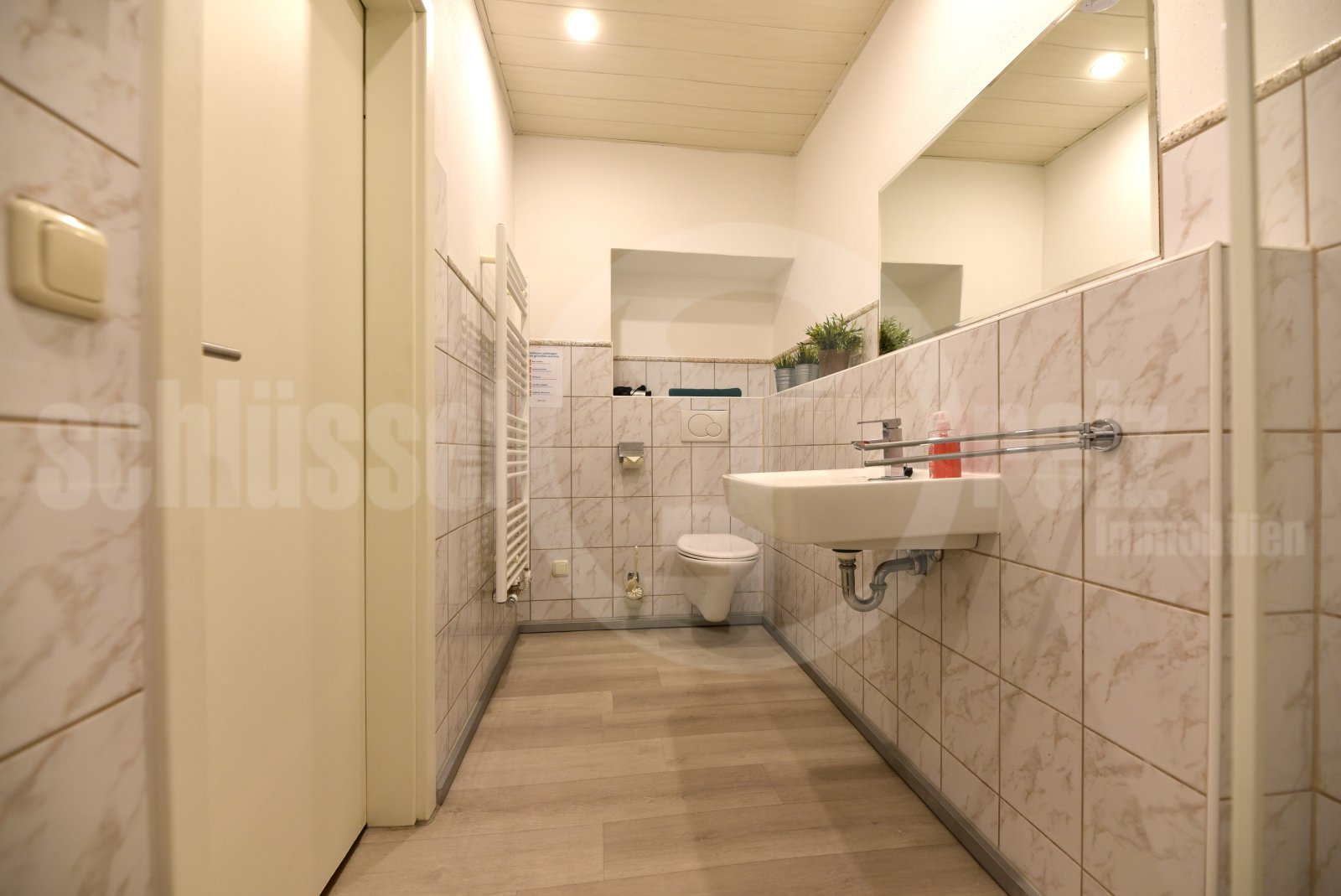Duschbad - Ferienwohnung 1 Duschbad - Ferienwohnung 1